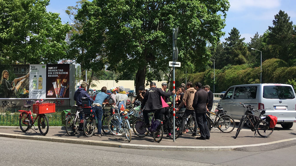 SmarterThanCar_kommraus_Vom-Parkplatz-zum-Lebensraum_04